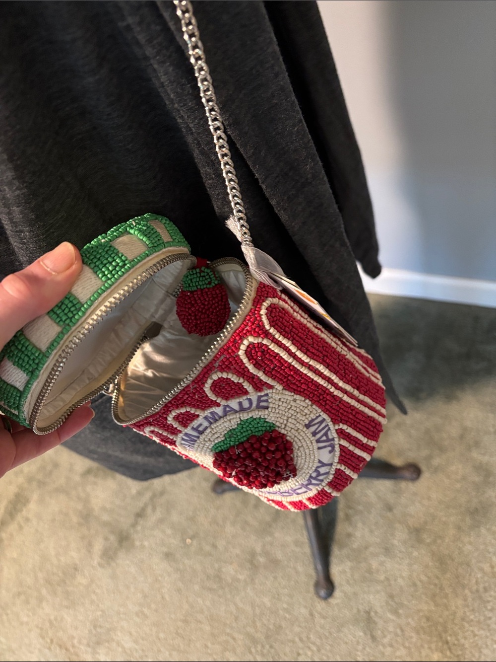 Made in India Hand-Beaded Raspberry Jam Red & Green CrossbodyBag - Picture 10 of 14
